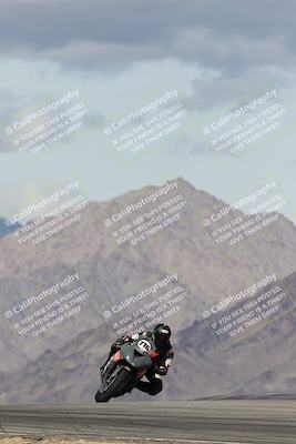 media/Nov-16-2025-Race Pace (Sun) [[8c5fa54630]]/Verified Riders/5-Turn 9 (1135am)/